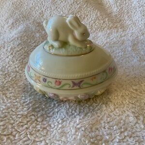 Lenox “The Bunny Easter Egg”